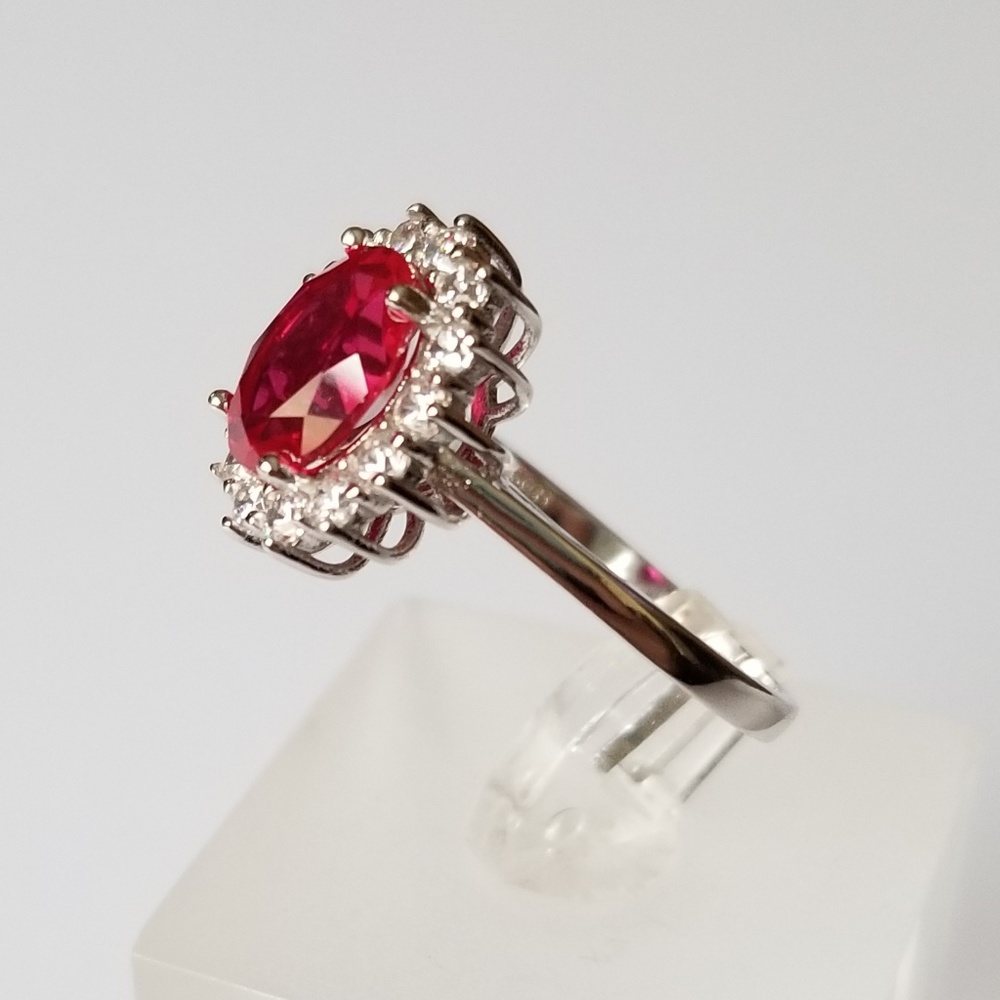 That Ruby Ring - Picture 5 of 9